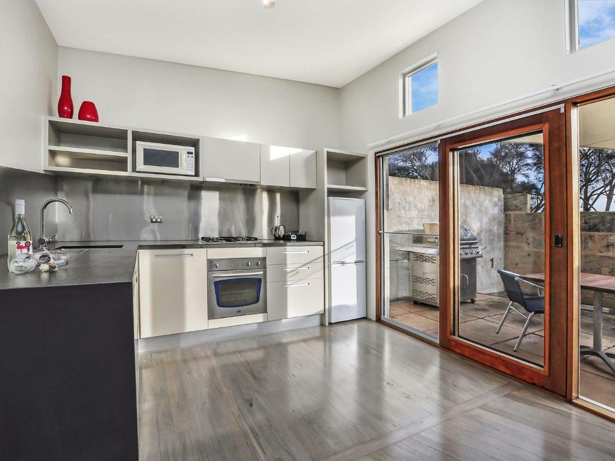 Hearn'S Beachside Villa 4 Port Fairy Exterior foto